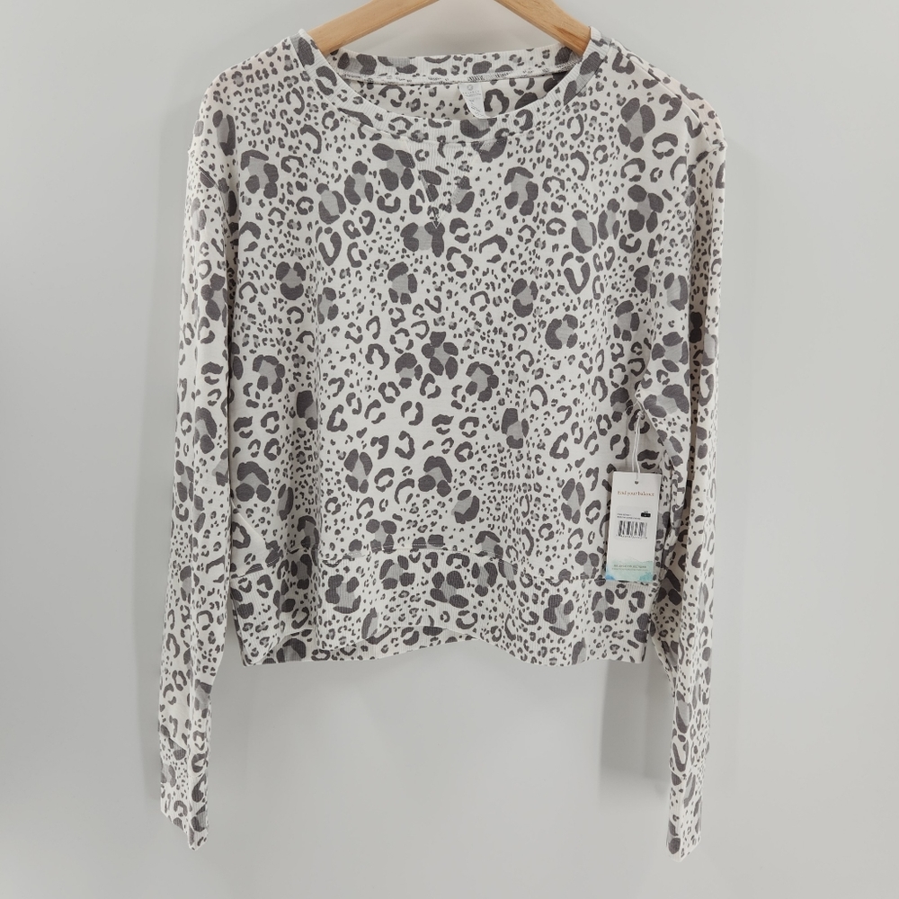 Balance Collection Dylan Micro Chip Leopard Longsleeve Sweatshirt Womens Large